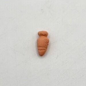 Littlest Pet Shop Teeniest Tiniest Replacement Part Orange Carrot
